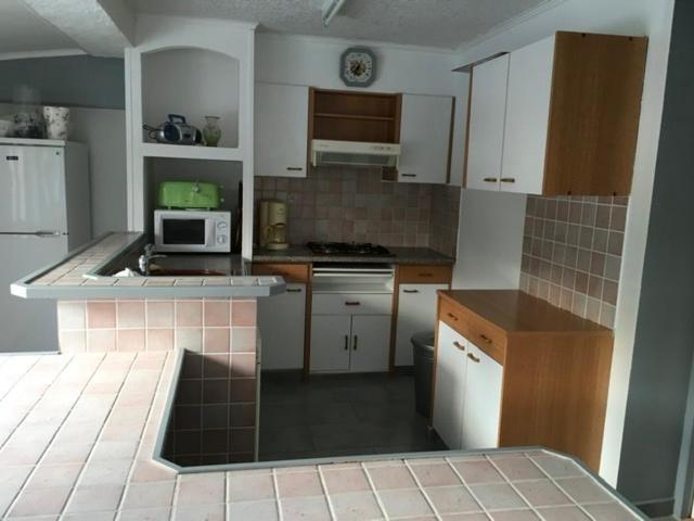 Appartement Rez De Chausse Bollène Eksteriør billede